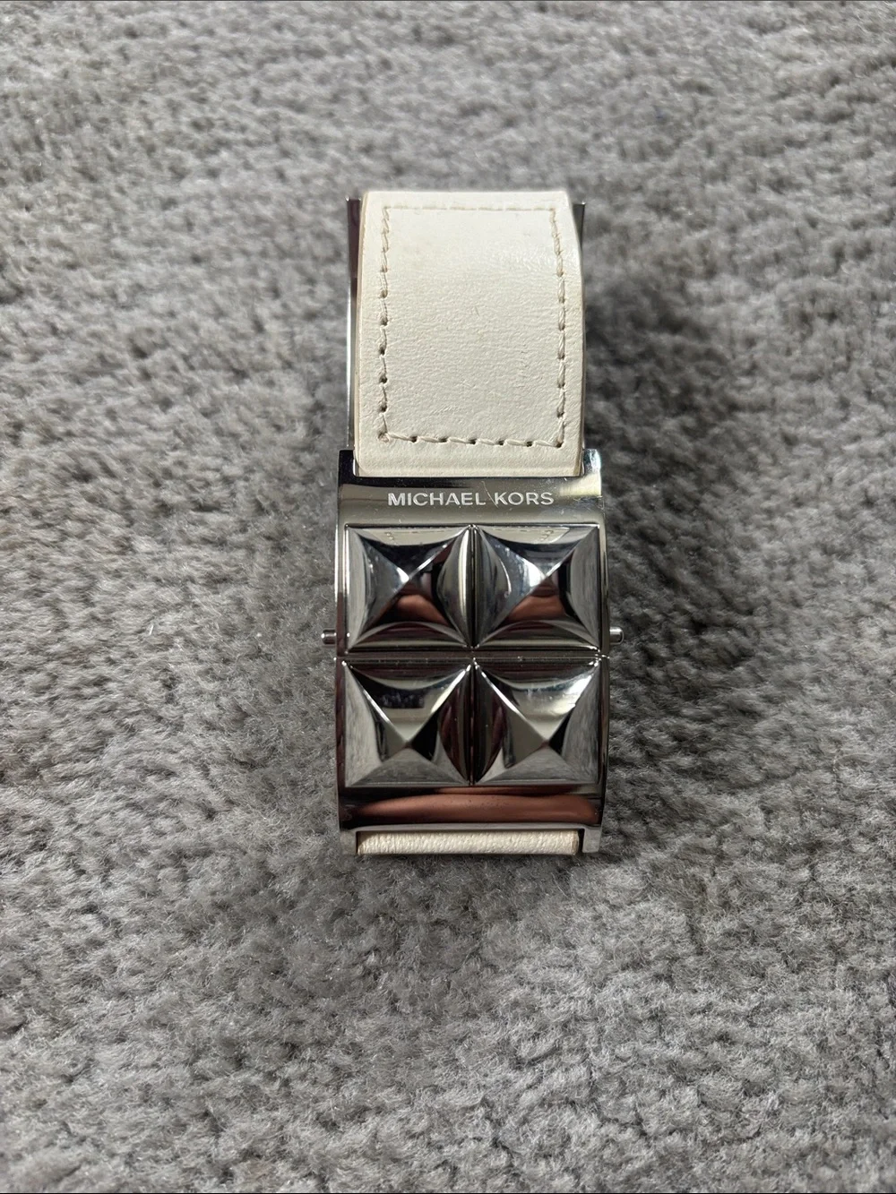 Michael Kors White Leather Bracelet with Silver Pyramid Studs